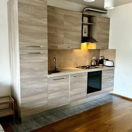 Rosa Apartment